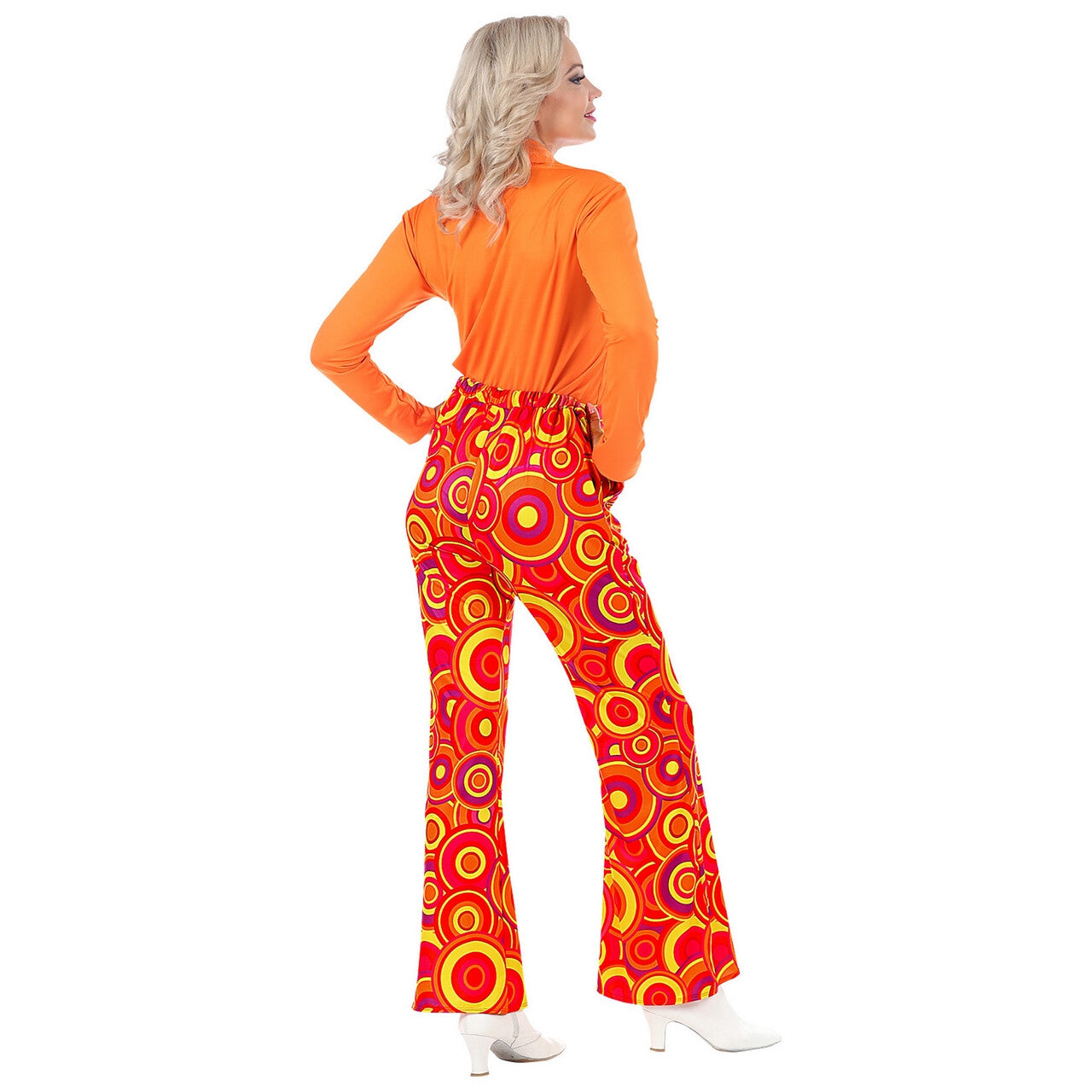 Op deze afbeelding zie je een Kostuums, van het merk Widmann. Knaloranje Jaren 70 Koningin Van De Dansvloer Broek Vrouw
