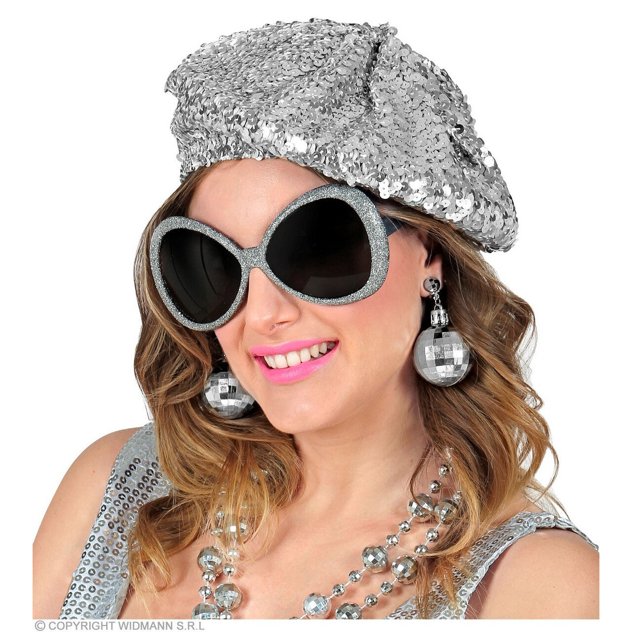 Op deze afbeelding zie je een Accessoires, van het merk Widmann. Hippe Zilveren Glitter Disco Accessoire Set