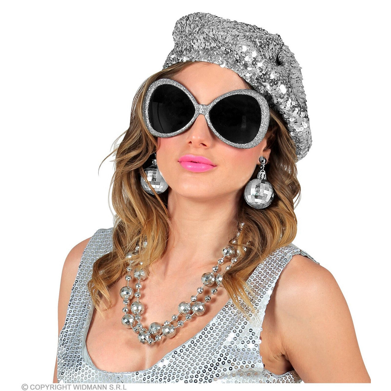Op deze afbeelding zie je een Accessoires, van het merk Widmann. Hippe Zilveren Glitter Disco Accessoire Set