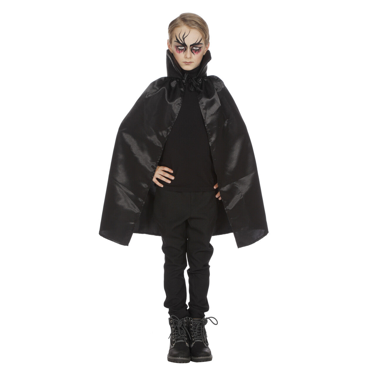 Op deze afbeelding zie je een Accessoires, van het merk Wilbers. Dracula Cape Dubbel Met Kraag Zwart
