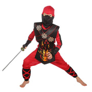 Op deze afbeelding zie je een Kostuums, van het merk Wilbers. Vurige Rode Ninja Strijder Met Werpsterren Kind Kostuum