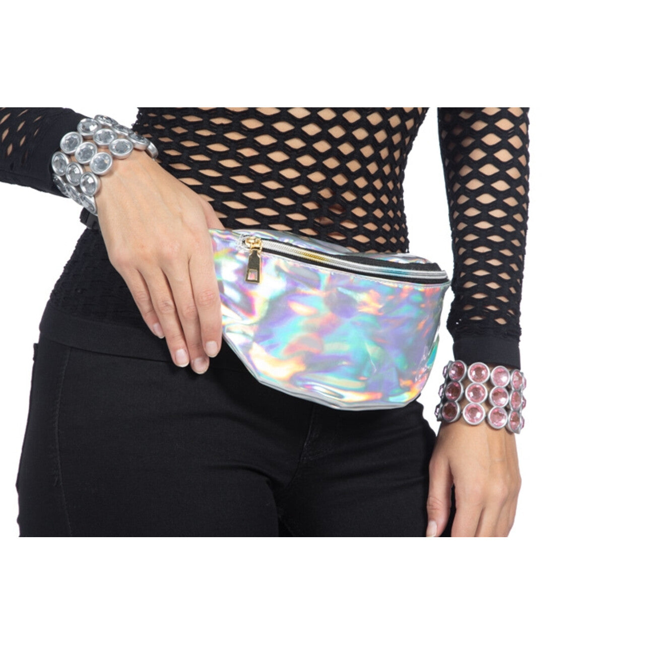Op deze afbeelding zie je een Accessoires, van het merk Wilbers. Metallic 80s Hippe Hologram Festival Heuptas