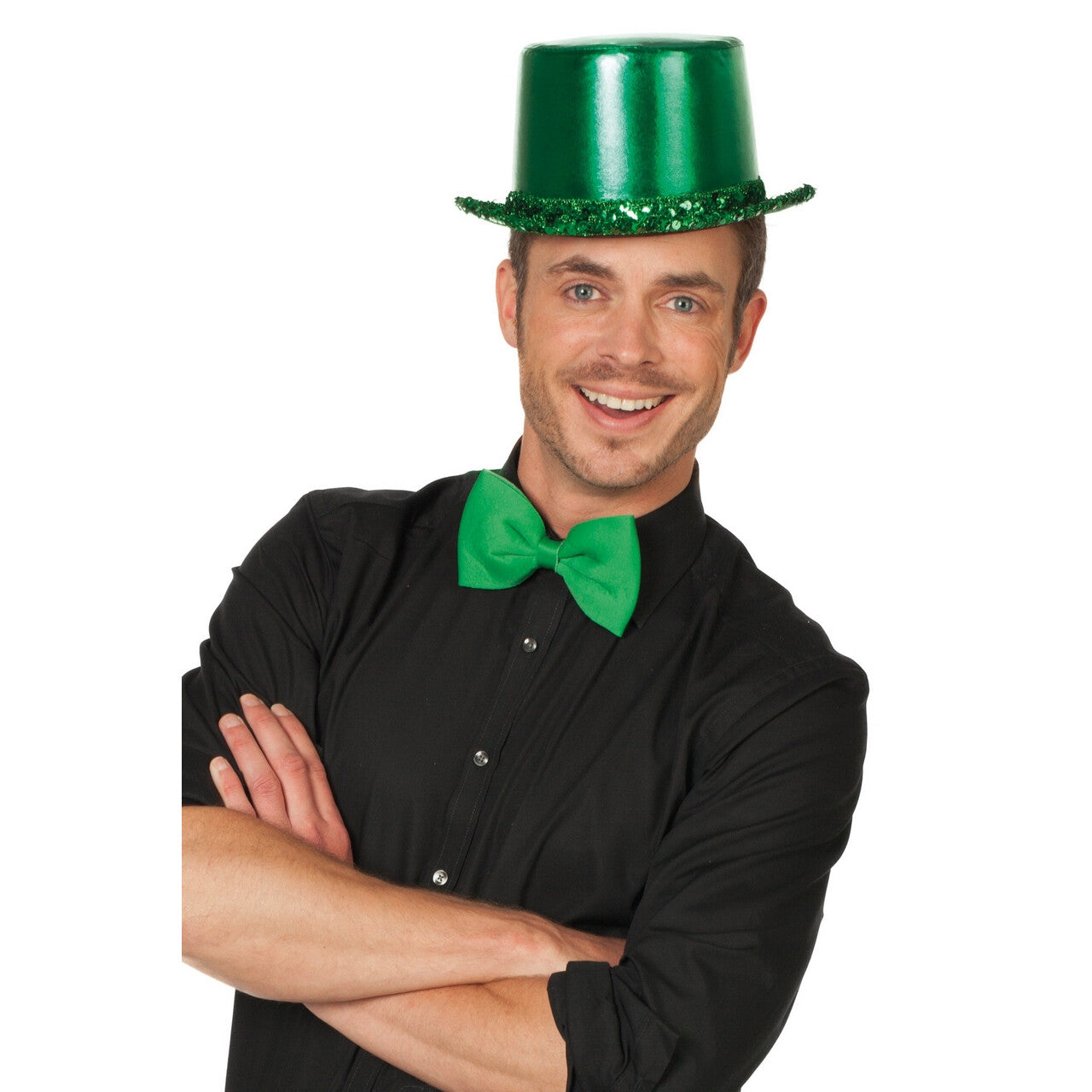 Op deze afbeelding zie je een Accessoires, van het merk Wilbers. Hoge Hoed Groen Voor Geluk Met Paillettenband