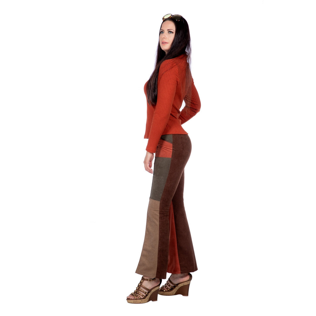 Op deze afbeelding zie je een Kostuums, van het merk Wilbers. Oh Zo 70s Velma Vrouw Kostuum
