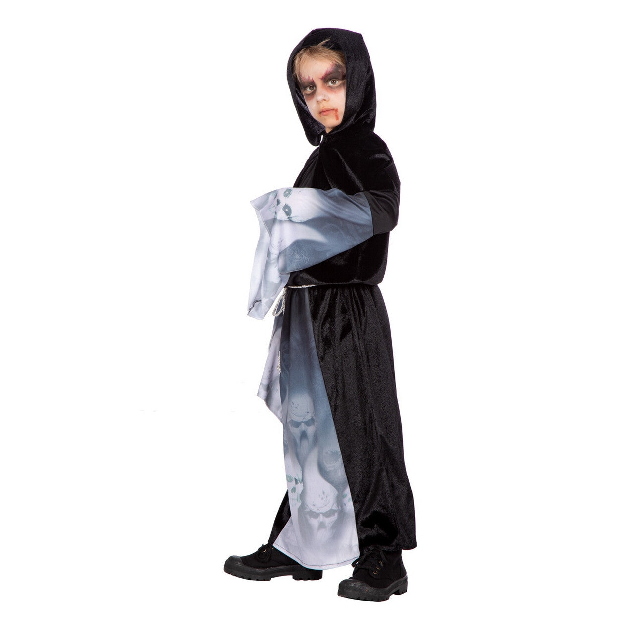 Op deze afbeelding zie je een Kostuums, van het merk Wilbers. Zwerver Van De Nacht Spook Jongen Kostuum